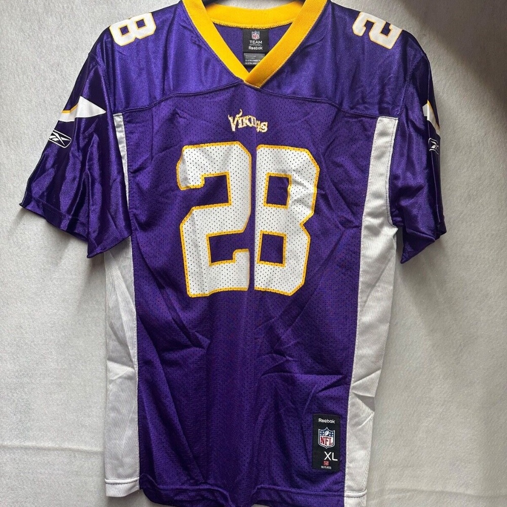Minnesota Vikings Adrian Peterson NFL Team Apparel Youth XL 18/20 Purple Jersey